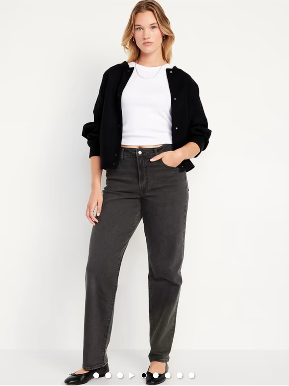 Old Navy High-Rise Curvy Straight Leg Jeans in Charcoal